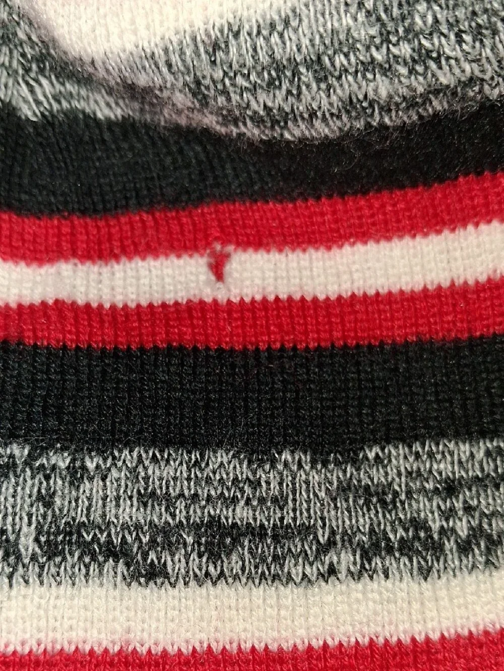 N/A knit pom